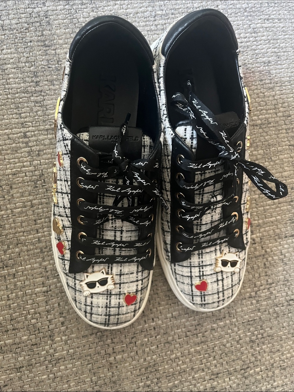 Karl Lagerfeld Black & White Tweed Sneakers with Red Heart Charms - Picture 2 of 11